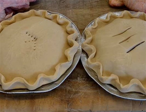 FROZEN Handmade Turkey, Ham & Leek Pie (800g)