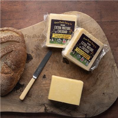 Grass Roots Dairy Organic Extra Mature Cheddar 200g