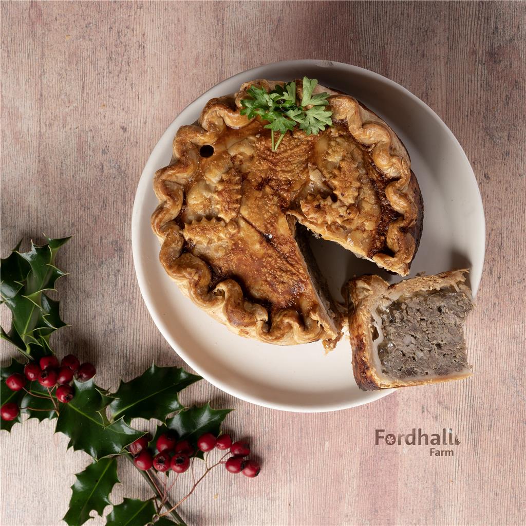 Handmade Round 2lb Gala Pork Pie